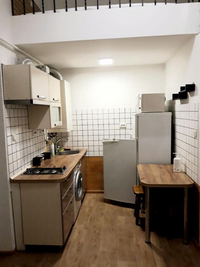 Regrand Apartment On Svobody 22 リヴィウ エクステリア 写真