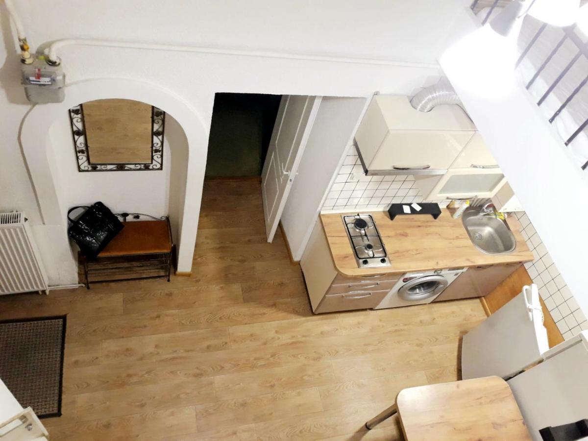 Regrand Apartment On Svobody 22 リヴィウ エクステリア 写真